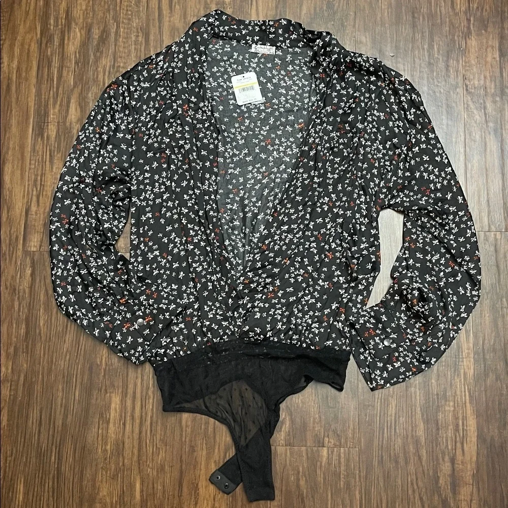NWT Free people ladylike carbon combo floral black white long sleeve bodysuit M